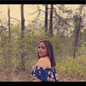 Meet your Posher, Violetta